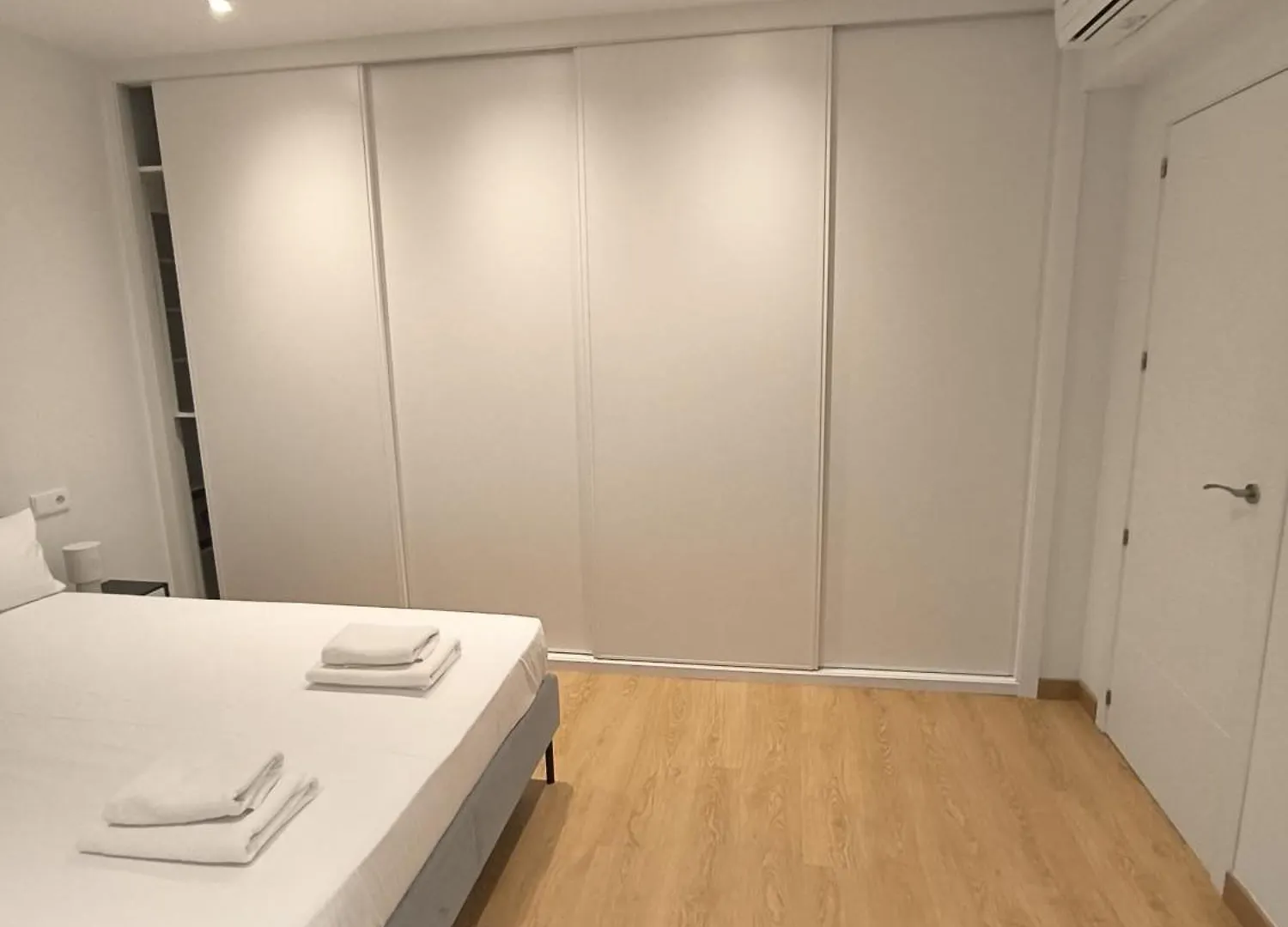 Chamartin - Modern & Comfortable Rooms Madrid 0*,  Spain