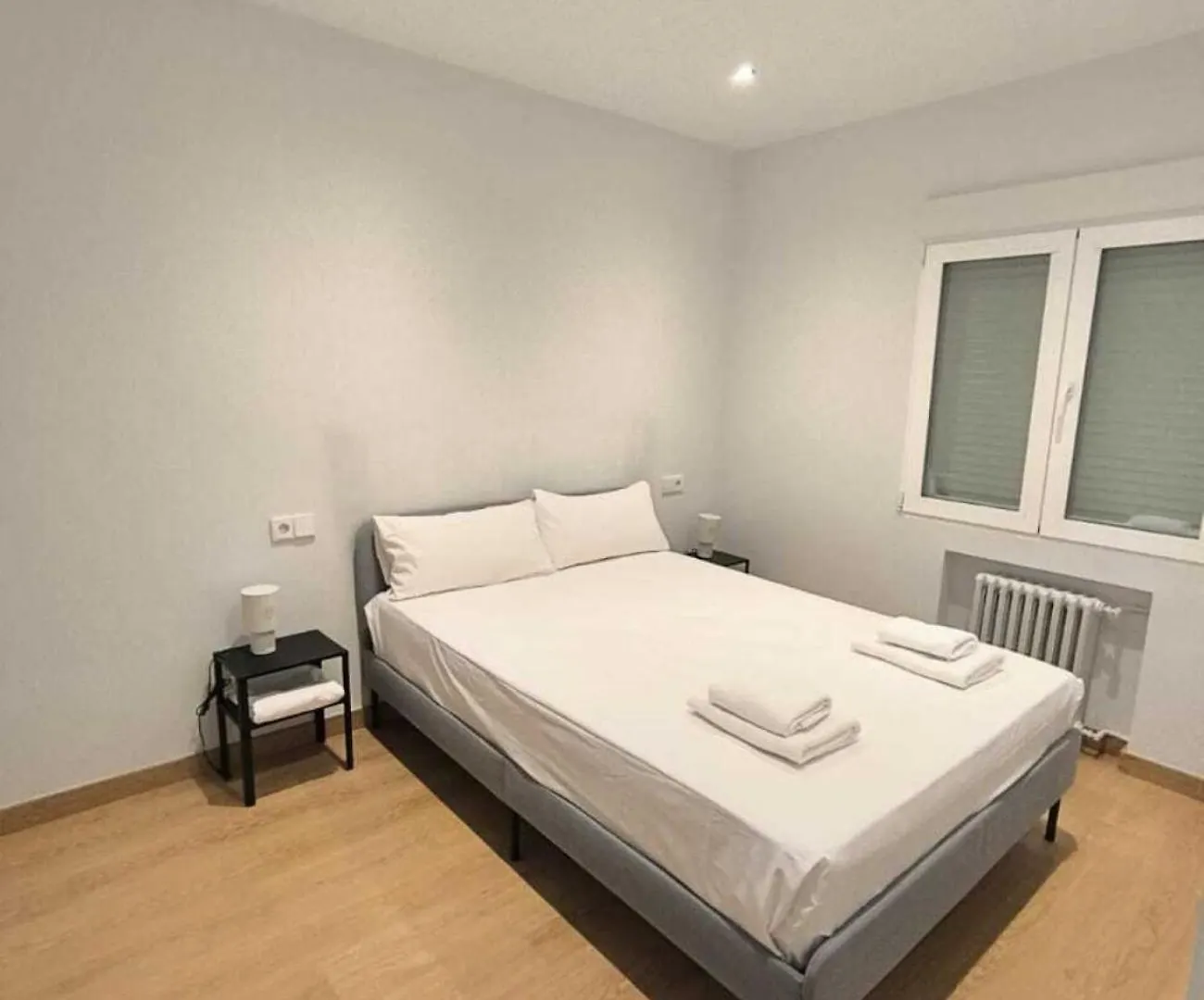 Chamartin - Modern & Comfortable Rooms Madrid